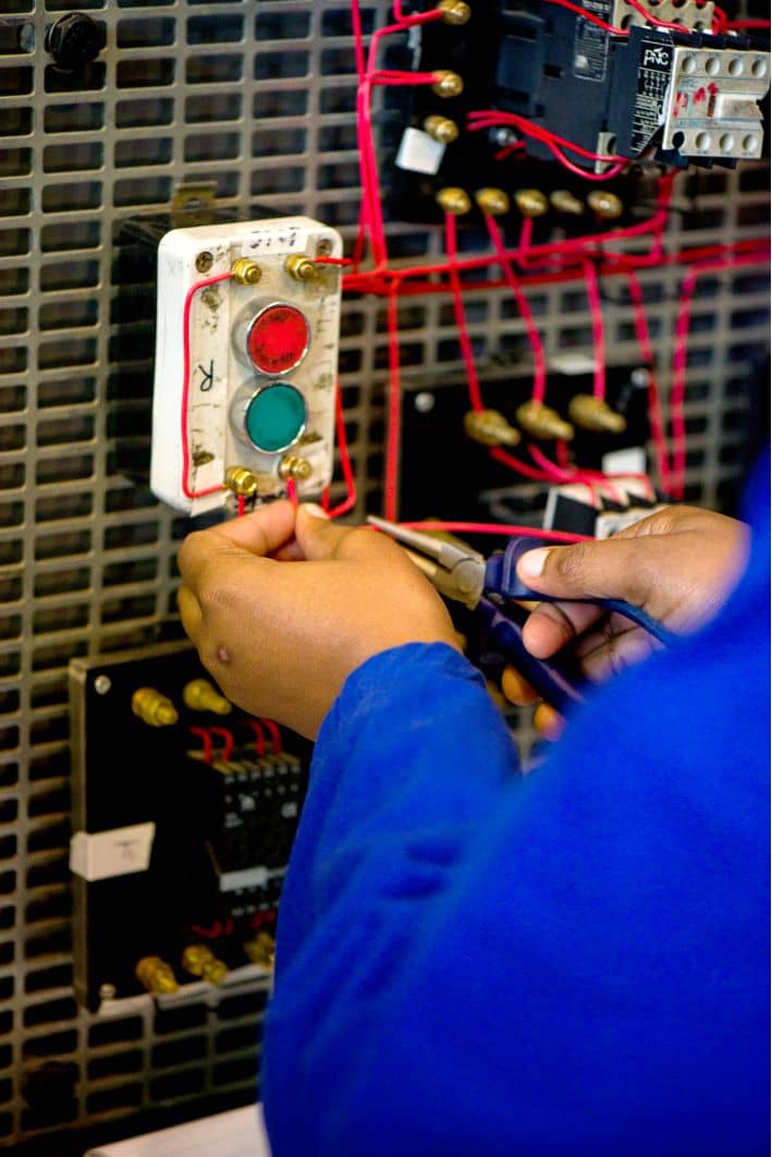 Learning Motor Control for Electricians